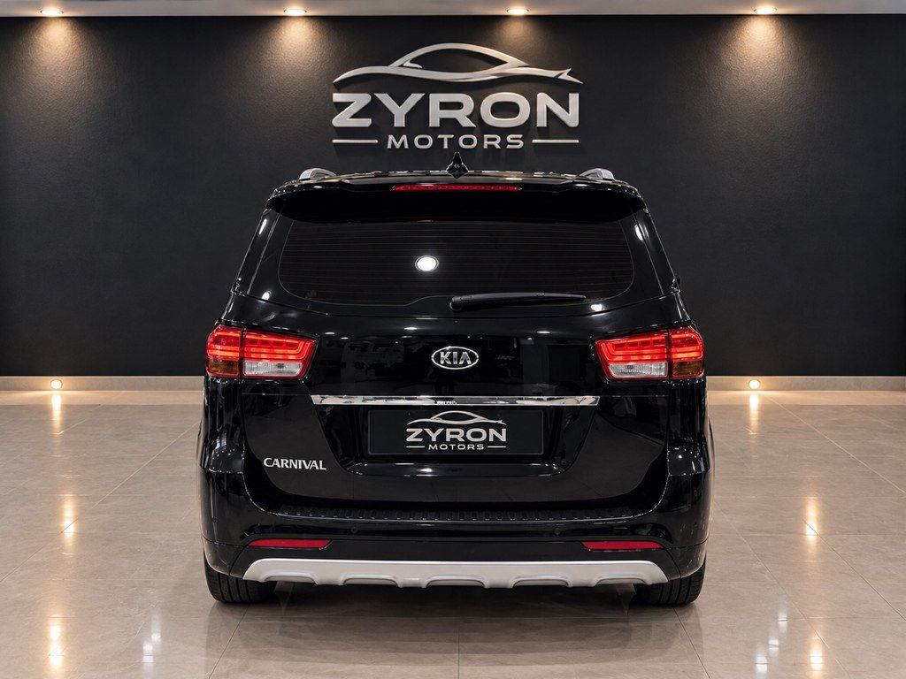 Kia Carnival, 2.2 L, 2015 il, 305 000 km — Avtomobillər, Bakı (2)