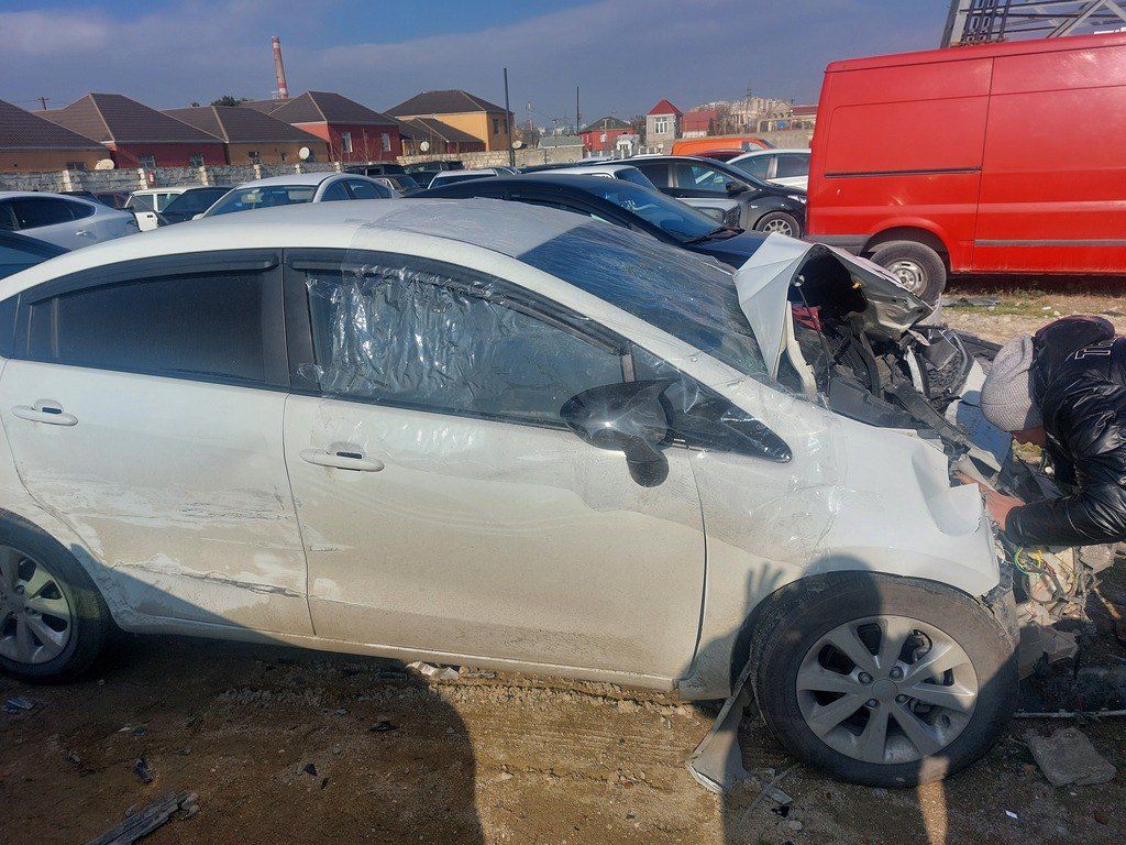Kia Rio, 1.4 L, 2013 il, 270 000 km 99-FT-760 — Avtomobillər, Bakı (6)