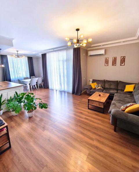 Satılır 3 otaqlı yeni tikili 100 m² — Bakı