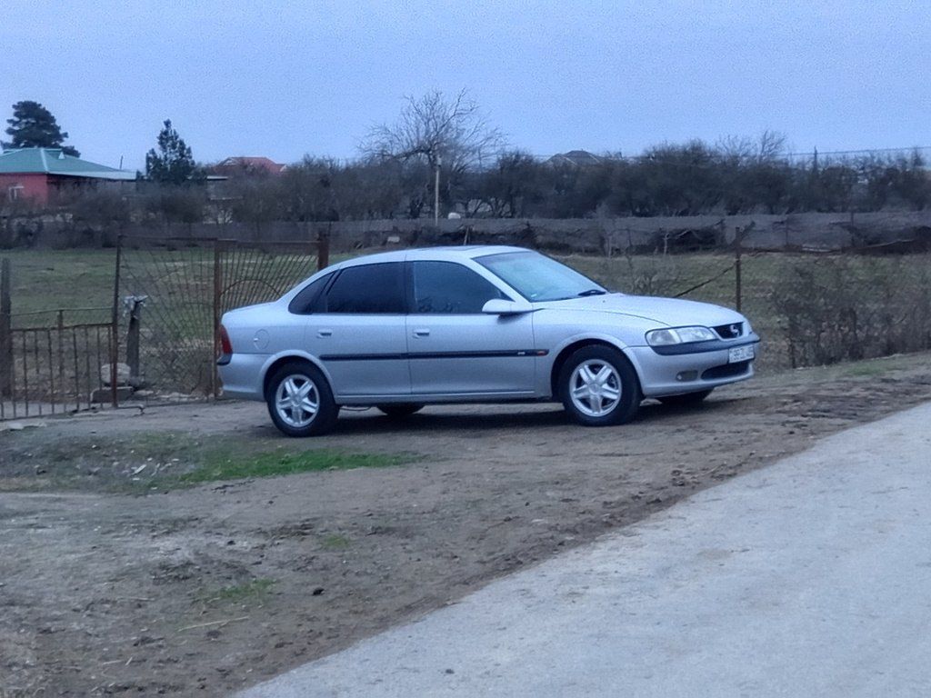 Opel Vectra, 2.0 L, 1996 il, 200 000 km 99-ZL-489 — Avtomobillər, Şirvan (5)