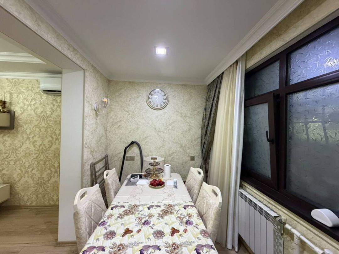 Satılır 2 otaqlı köhnə tikili 60 m² — Mənzil, Bakı (9)