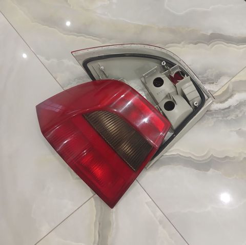 Opel vektra b. Arxa stoplari — Bakı