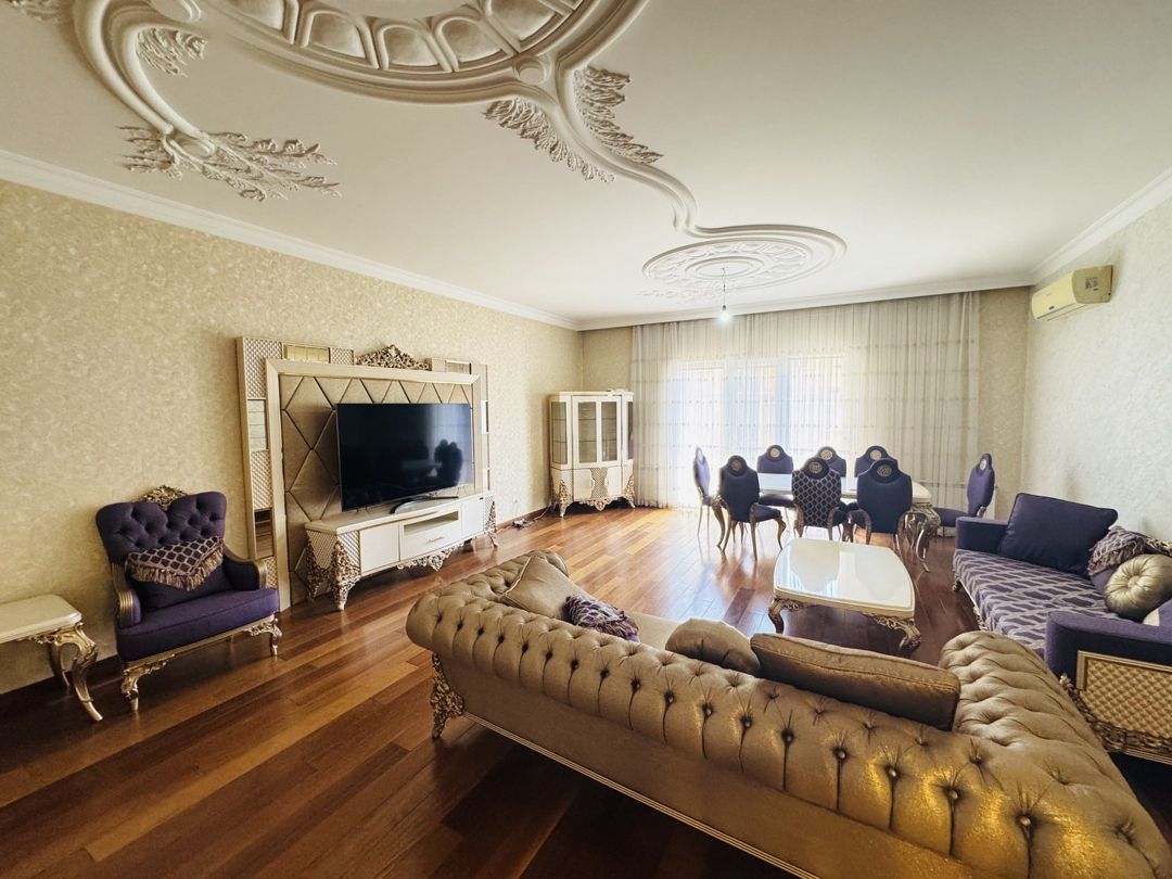 Satılır 4 otaqlı yeni tikili 250 m² — Mənzil, Bakı (2)