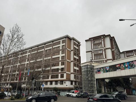 Satılır 2 otaqlı köhnə tikili 45 m² — Bakı