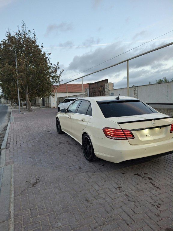 Mercedes E 220, 2.1 L, 2015 il, 492 000 km — Avtomobillər, Bakı (5)