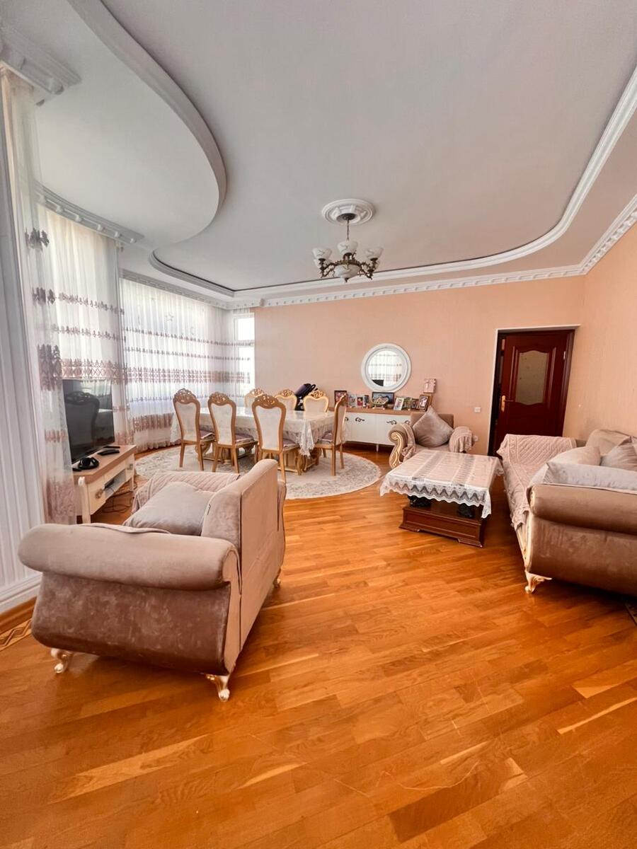 Satılır 4 otaqlı yeni tikili 185 m² — Mənzil, Bakı (4)