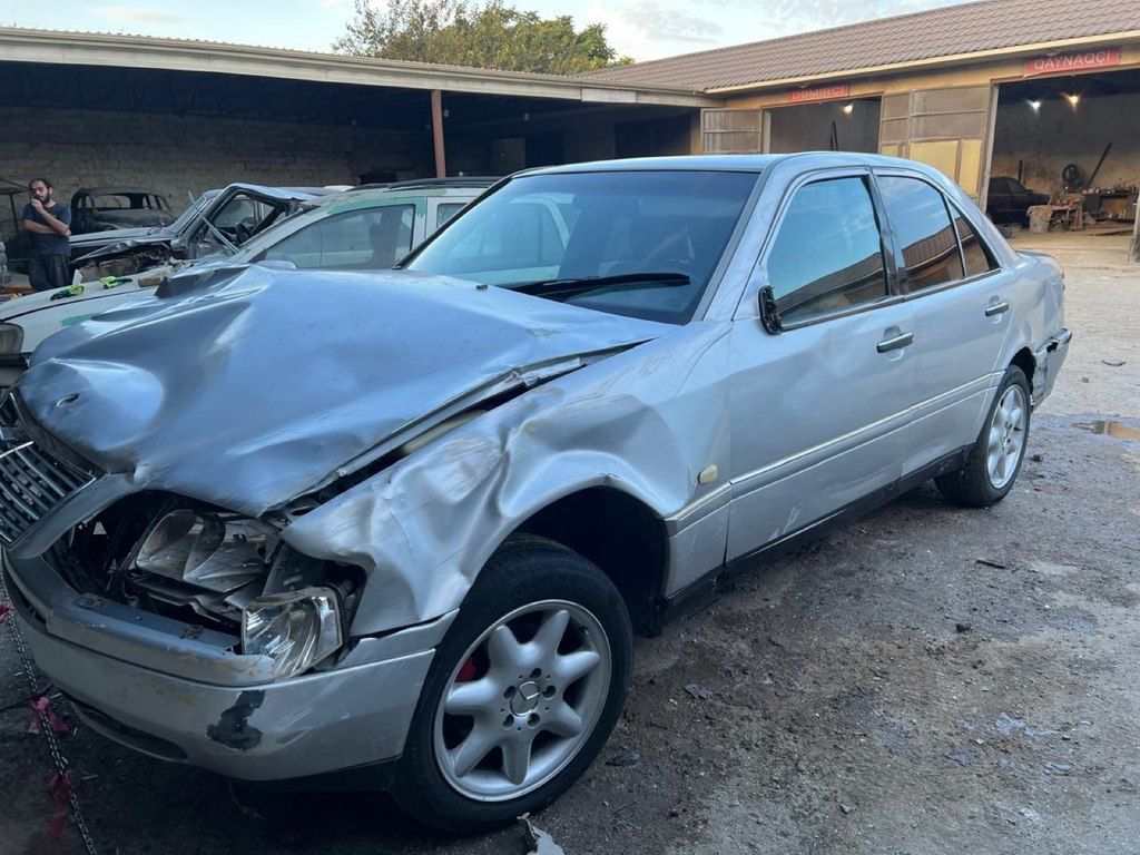 Mercedes C 200, 2.0 L, 1996 il, 233 313 km — Avtomobillər, Bakı (8)