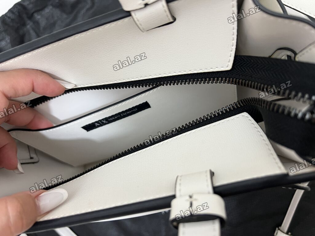 Çiyin çantası, Armani Exchange, İşlənmiş — Aksesuarlar, Bakı (4)