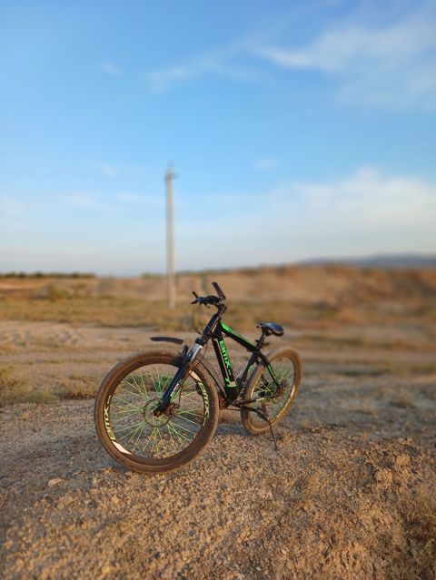 Dağ velosipedi – BMX brendi - Çərçivə: yüngül və möhkəm alüminium — Hacıqabul