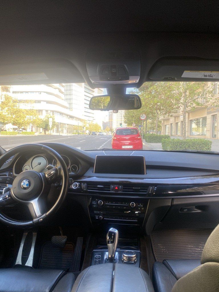 BMW X5, 2.0 L, 9.2 kWh, 2016 il, 151 000 km 77-SK-495 — Avtomobillər, Bakı (2)
