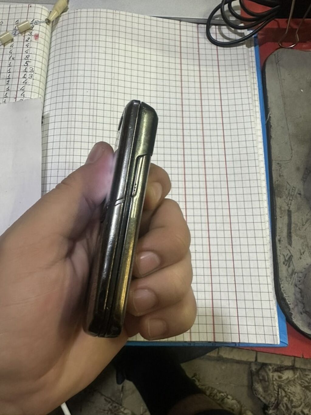 Nokia rəng - Gümüşü, Düyməli — Nokia, Bərdə (2)