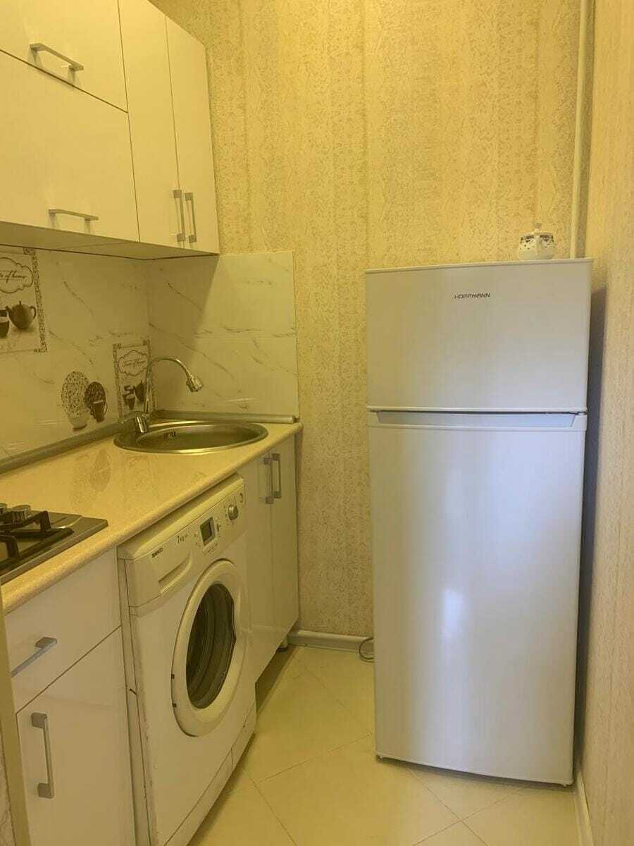 Satılır 1 otaqlı köhnə tikili 33 m² — Mənzil, Bakı (6)