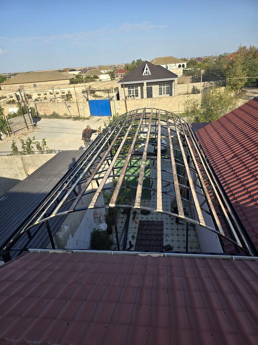 Metalkonstruksiya “naves” karkası – həyət, giriş, terras və avtomobil — Dam örtükləri, Mehdiabad