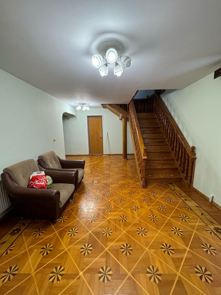 İcarəyə verilir 9 otaqlı həyət evi/bağ evi 300 m² — Ev, villa, Bakı (6)