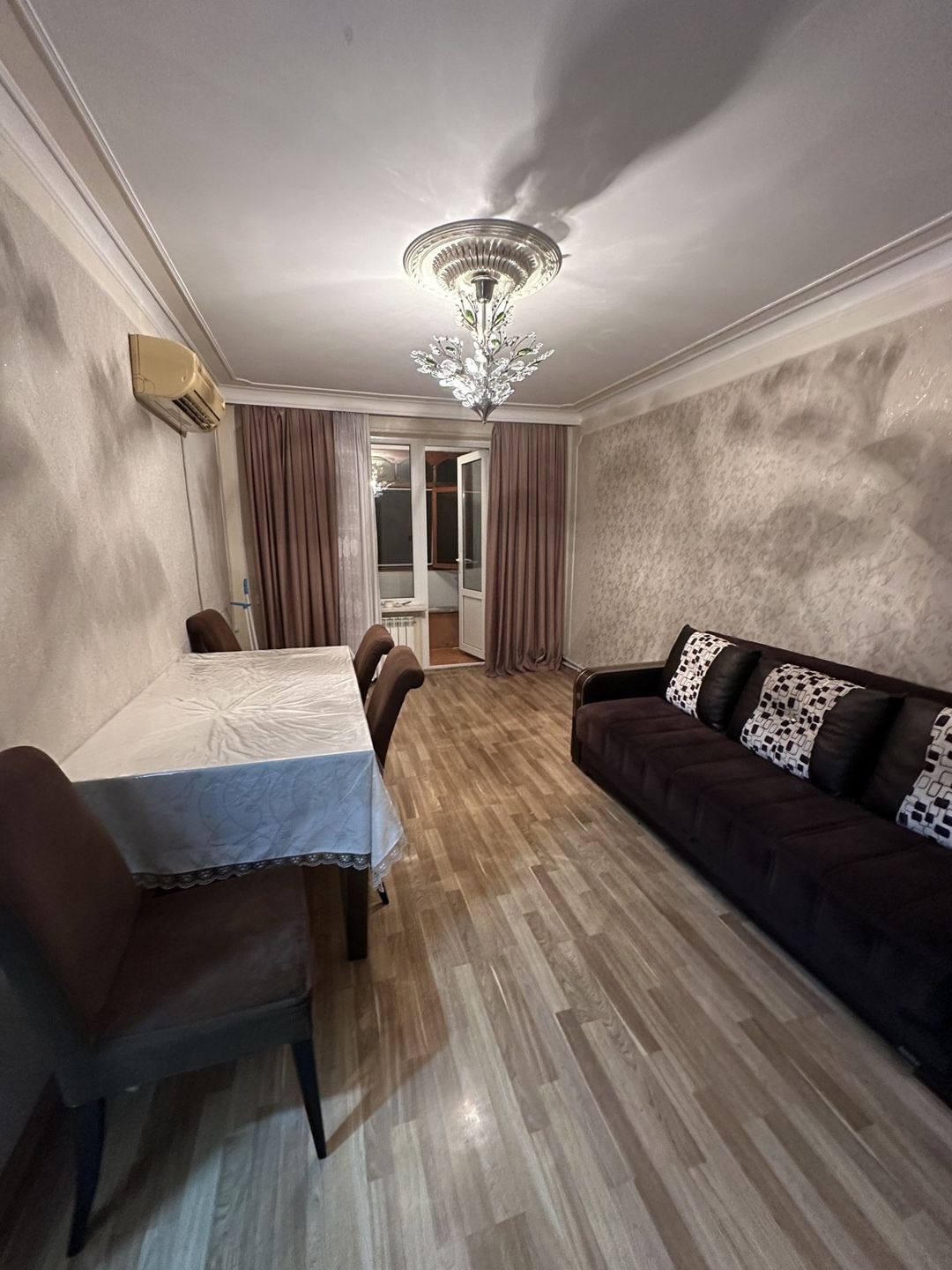 İcarəyə verilir 2 otaqlı köhnə tikili 45 m² — Mənzil, Bakı