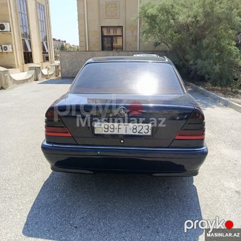 Mercedes C220, 2000 il — Bakı