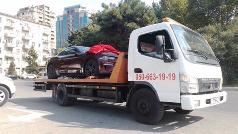 Evakuator xidməti — Bakı