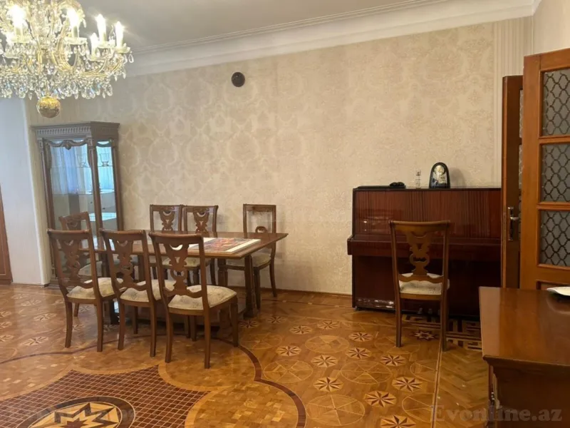 Satılır 4 otaqlı Mənzil Köhnə tikili 140 m² Bakı, Nəsimi r — Mənzil, Bakı (2)