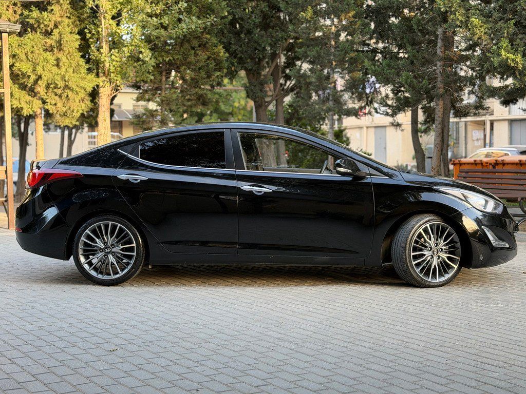 Hyundai Avante, 1.6 L, 2015 il, 235 316 km — Avtomobillər, Bakı (3)