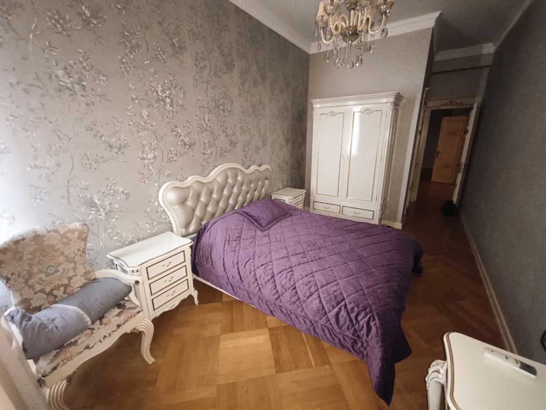 İcarəyə verilir 5 otaqlı yeni tikili 221 m² — Mənzil, Bakı (8)