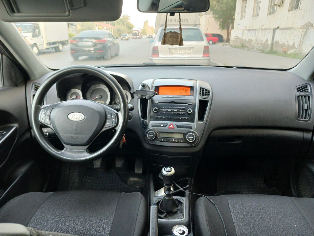 Kia Ceed SW, 1.6 L, 2008 il, 500 000 km 10-RU-173 — Avtomobillər, Bakı (11)