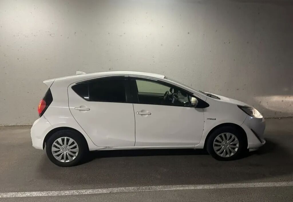 Toyota Aqua: 1.5 l 2018 il Hetçbek 15-BR-916 — Avtomobillər, Bakı (4)