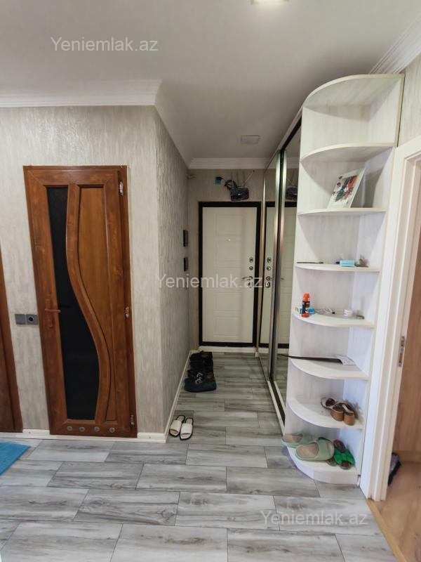 Satılır 3 otaqlı Bina evi menzil (Köhnə tikili), 78 m², 10-cu mikrorayon — Mənzil, Sumqayıt (8)