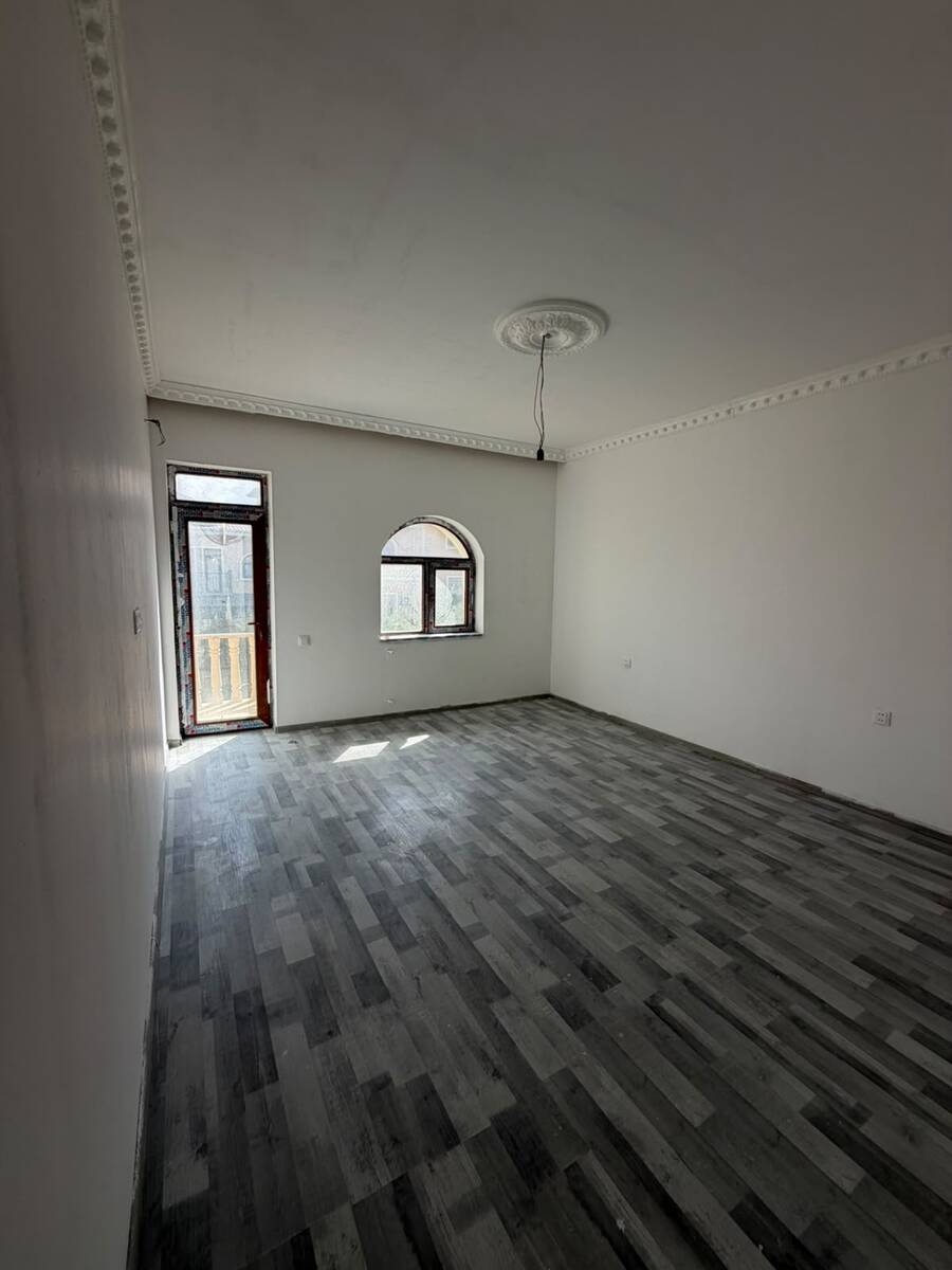Satılır 4 otaqlı həyət evi/bağ evi 200 m² — Ev, villa, Bakı (7)