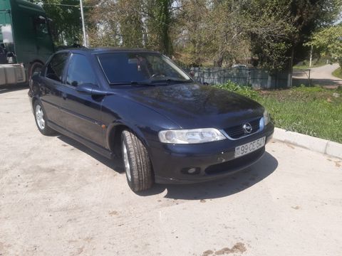 Opel Vectra, 1.8 L, 1999 il, 426 636 km — Qazax