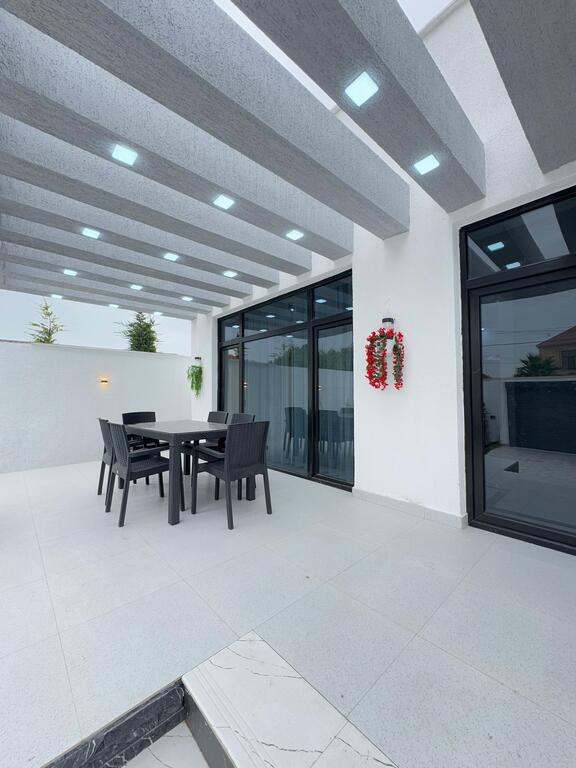 Satılır 4 otaqlı həyət evi/bağ evi 160 m² — Ev, villa, Bakı (12)