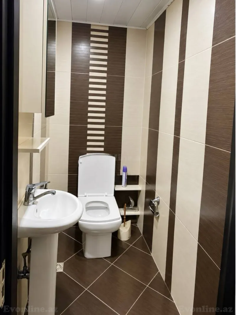Kirayə verilir 3 otaqlı Mənzil Yeni tikili 120 m² Bakı, Yasamal r., İnşaatçılar m — Mənzil, Bakı (8)