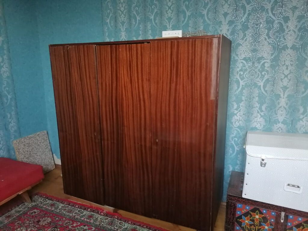 Künc divan, İşlənmiş, Açılan — Divanlər, Bakı (7)