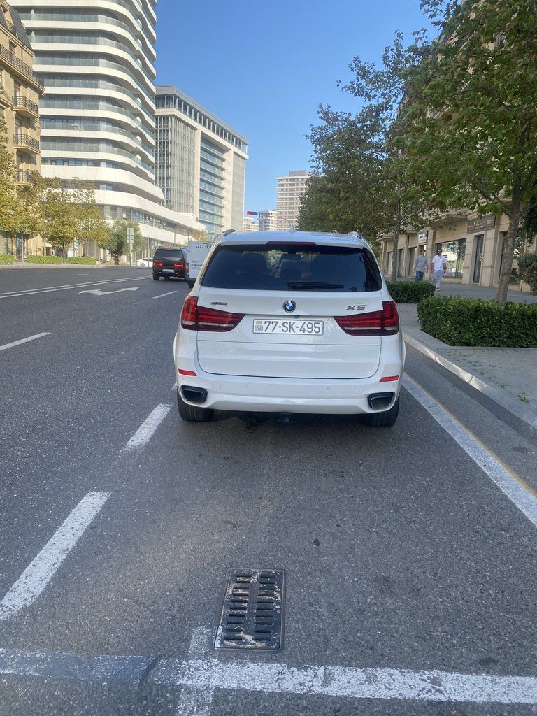 BMW X5, 2.0 L, 9.2 kWh, 2016 il, 151 000 km 77-SK-495 — Avtomobillər, Bakı (7)