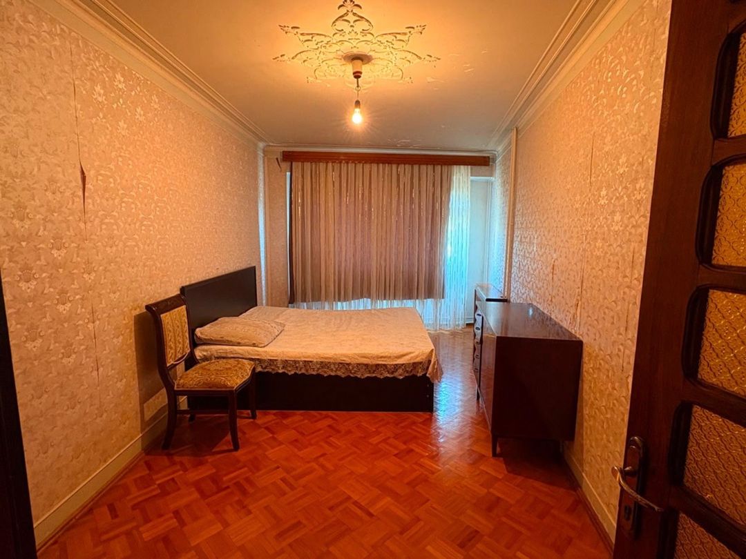 Satılır 4 otaqlı köhnə tikili 105 m² — Mənzil, Bakı (6)