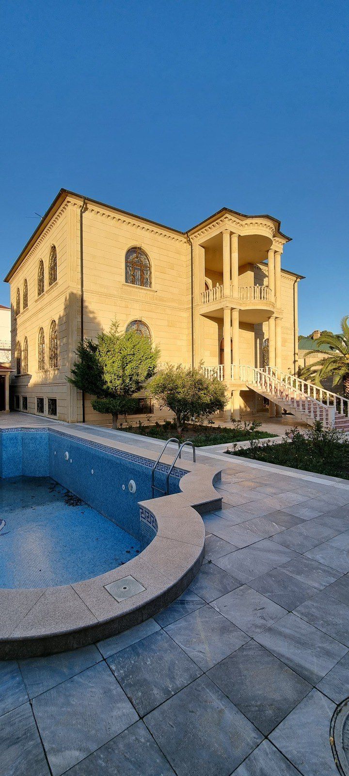 Satılır 10 otaqlı həyət evi/bağ evi 800 m² — Ev, villa, Bakı (5)