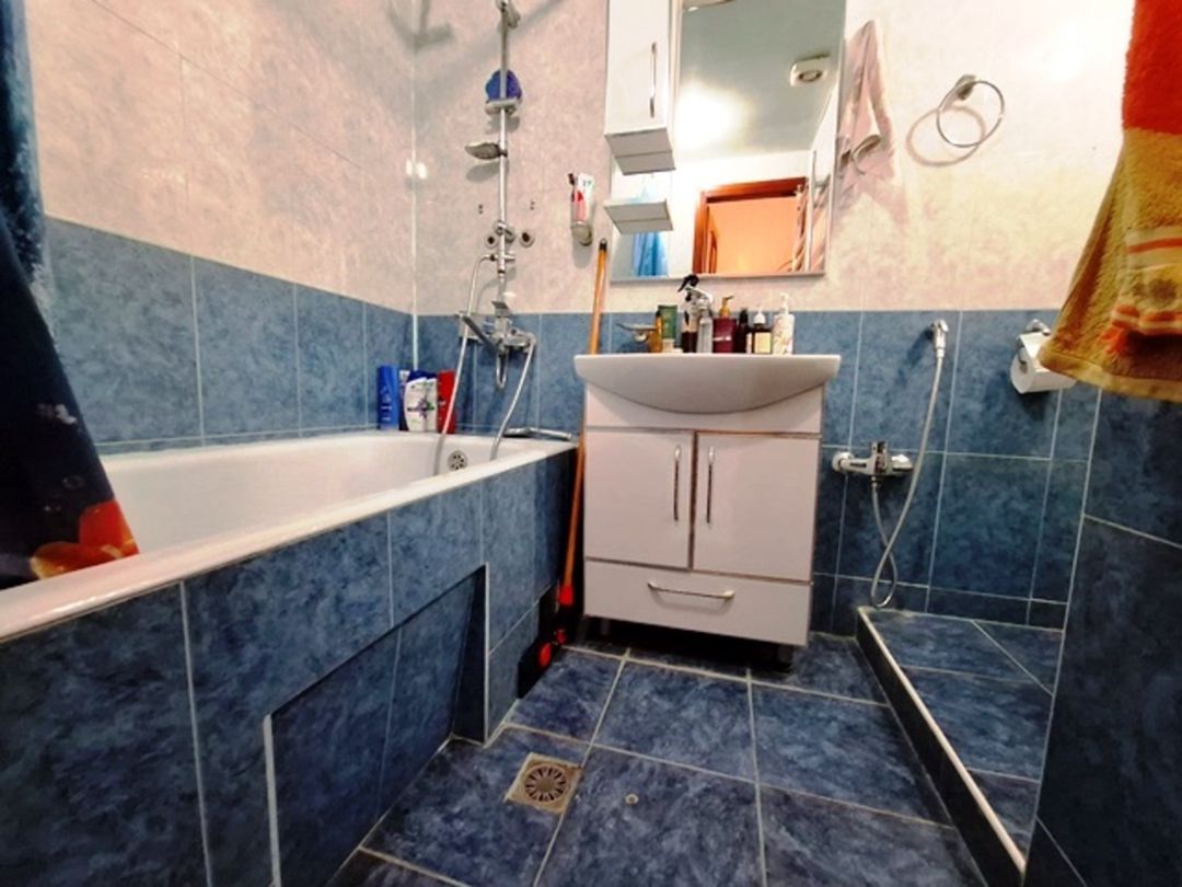 Satılır 3 otaqlı köhnə tikili 75 m² — Mənzil, Bakı (4)