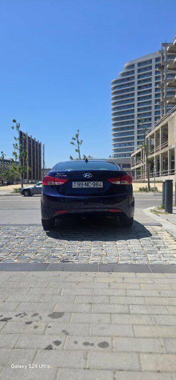 Hyundai Elantra, 1.8 L, 2013 il, 273 588 km 99-NC-984 — Avtomobillər, Bakı (2)