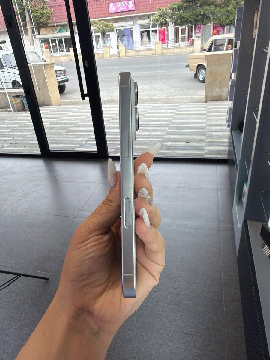 Apple iPhone 16 Pro White Titanium 128GB/8GB — Smartfonlar, Göyçay (4)