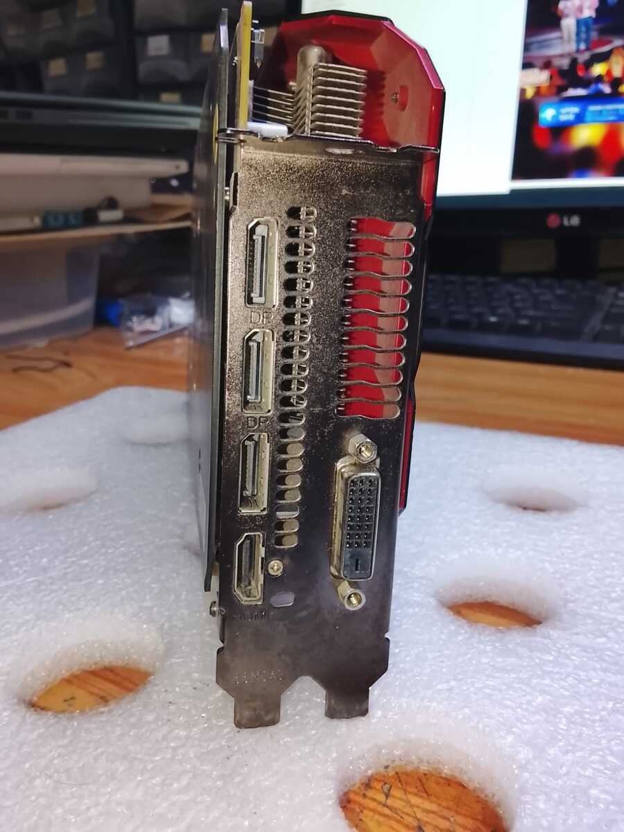 Video kart RTX580 8GB 256 bit — Kompüterlər və noutbuklar, Bakı (3)