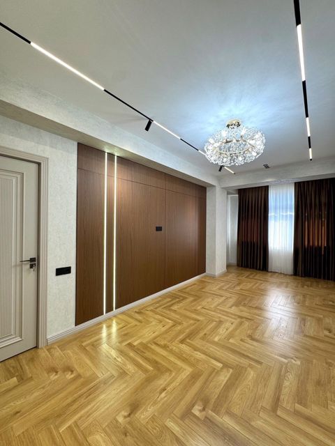 Satılır 2 otaqlı yeni tikili 76 m² — Bakı