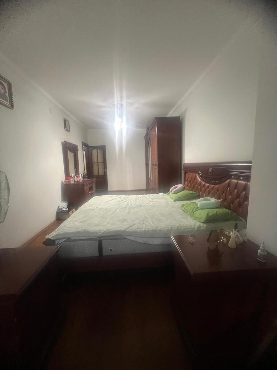 Satılır 4 otaqlı köhnə tikili 115 m² — Mənzil, Bakı (6)