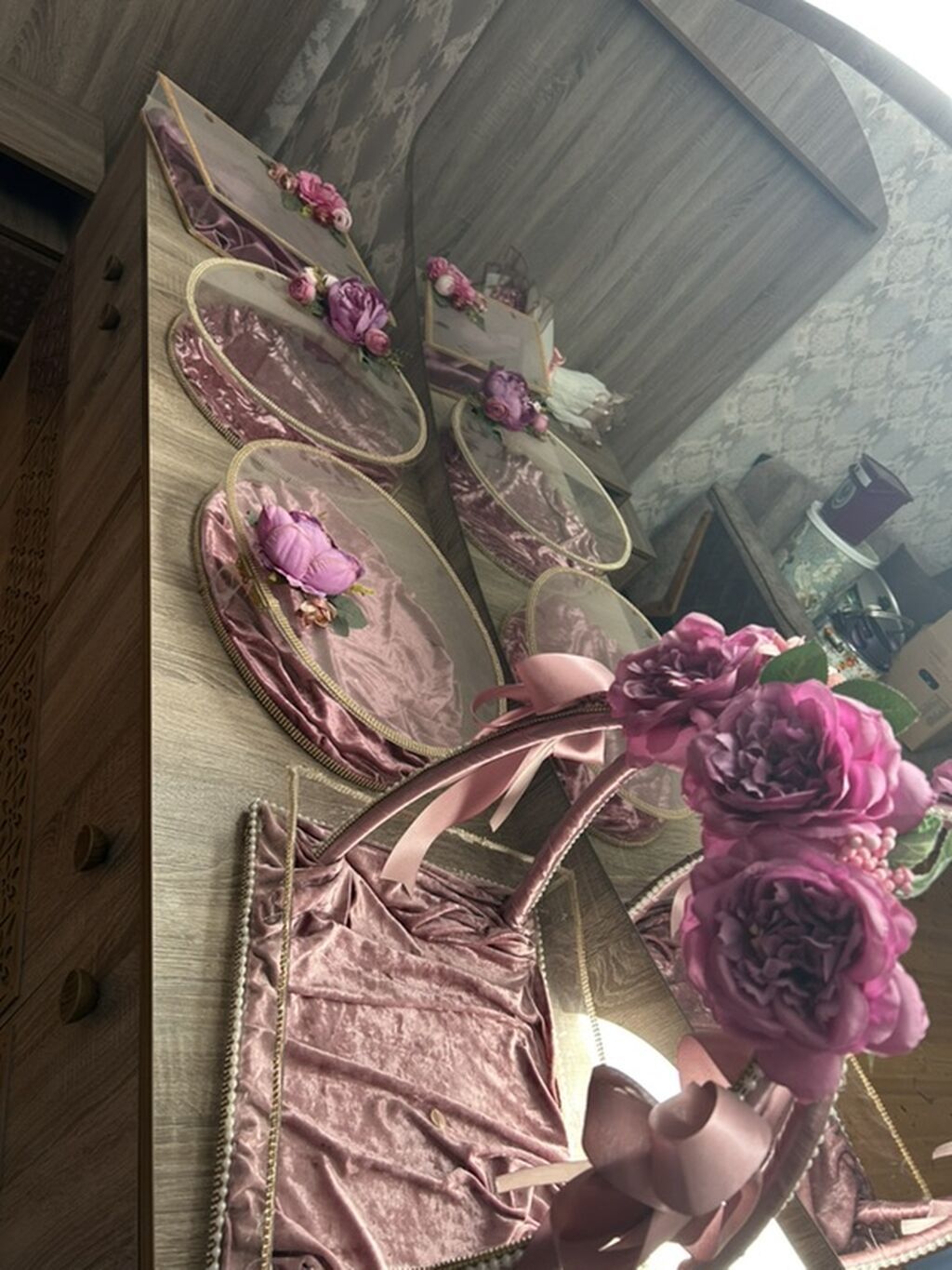Nişan/xınayaxdı/qız toyu üçün bəzəkli xonca — Şəxsi əşyalar, Digah