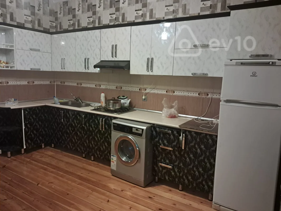 9 otaqlı həyət evi, 300 m², Sultepe qesebesi — kirayə — Ev, villa, Bakı (2)