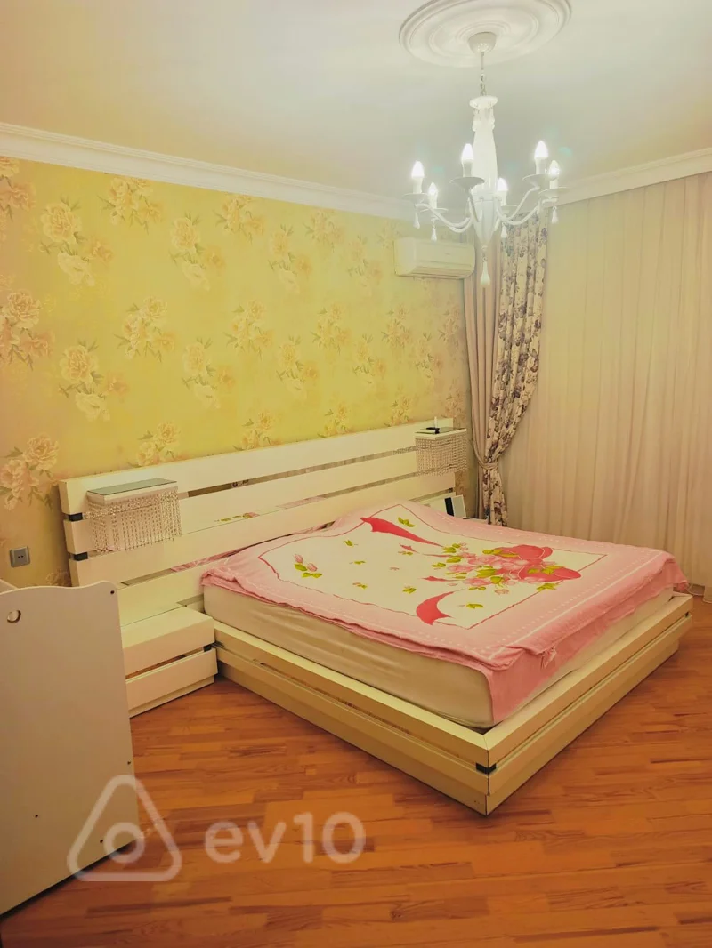 3 otaqlı mənzil, 140 m², Elşən Süleymanov küçəsi — kirayə — Mənzil, Bakı (8)