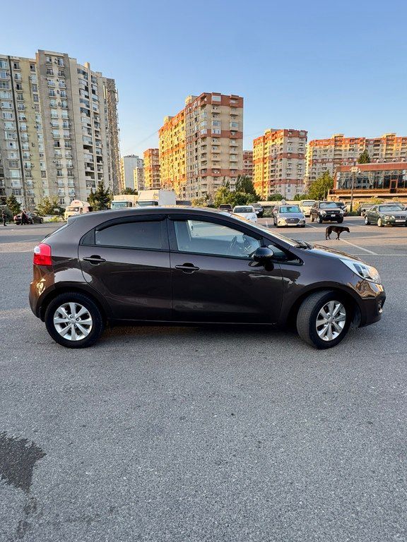 Kia Rio, 1.4 L, 2014 il, 200 000 km 99-TX-343 — Avtomobillər, Bakı (7)