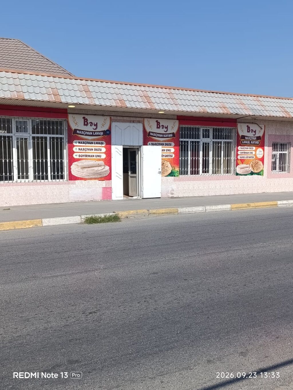 Sumqayit seherinde 21ci mkr-da yerlesen sahesi 90m² olan hazir lavas — Əmlak, Sumqayıt