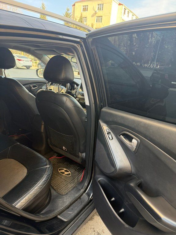 Hyundai Tucson, 2.0 L, 2011 il, 245 000 km — Avtomobillər, Sumqayıt (4)