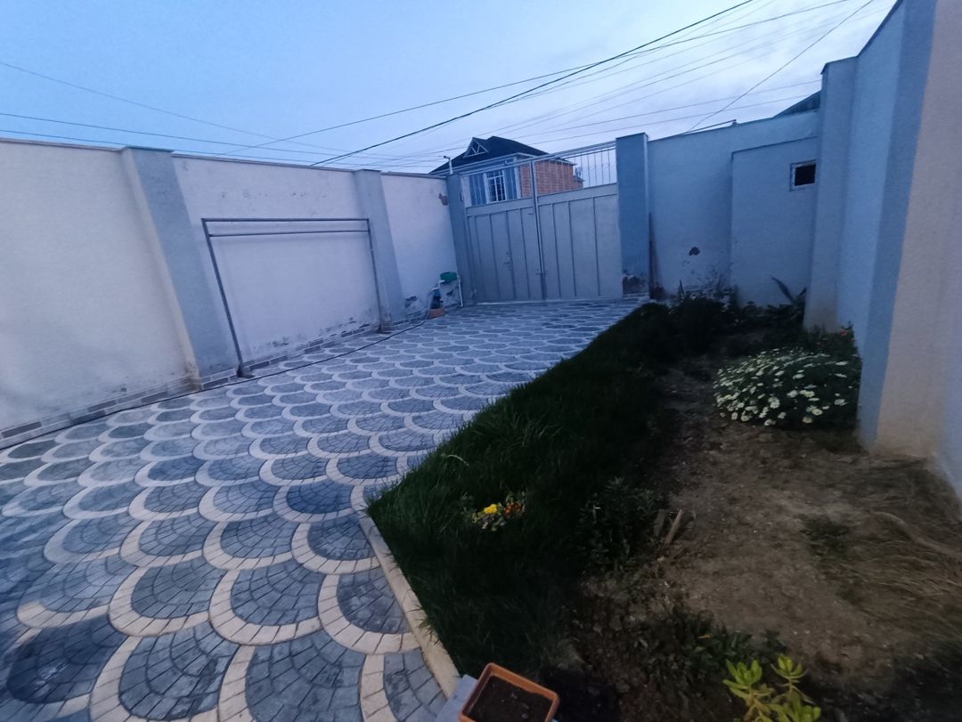 Satılır 3 otaqlı həyət evi/bağ evi 130 m² — Ev, villa, Bakı (2)