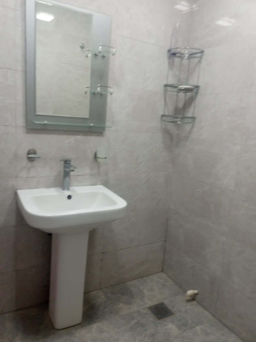 İcarəyə verilir 3 otaqlı köhnə tikili 56 m² — Mənzil, Gəncə (8)