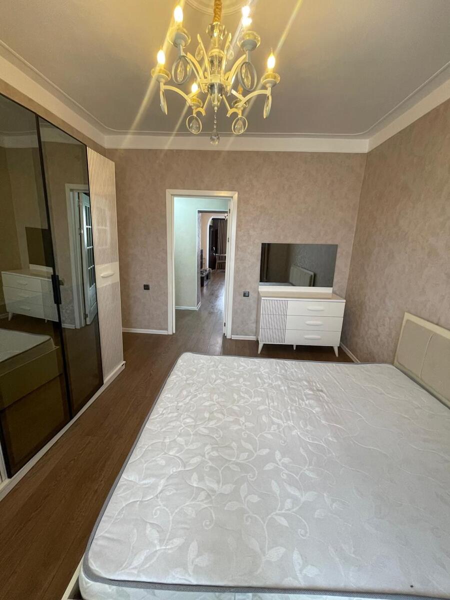 İcarəyə verilir 2 otaqlı köhnə tikili 66 m² — Mənzil, Bakı (11)